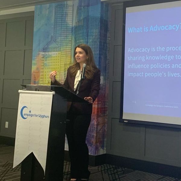 Anne Basham delivering an advocacy briefing